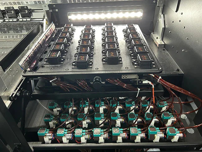 Impresora de sublimación industrial de 1,9m para tejidos de fibra con 24 cabezales Epson I3200A1 - SIGN COLOMBIA Plotter de corte
