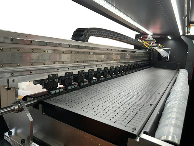 Impresora de sublimación industrial de 1,9m para tejidos de fibra con 24 cabezales Epson I3200A1 - SIGN COLOMBIA Plotter de corte