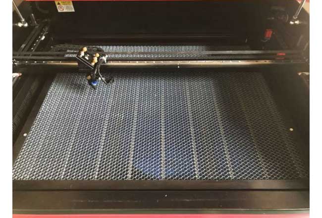 Máquina cortadora y grabadora láser CO2 100w 90x60 - SIGN COLOMBIA Plotter de corte