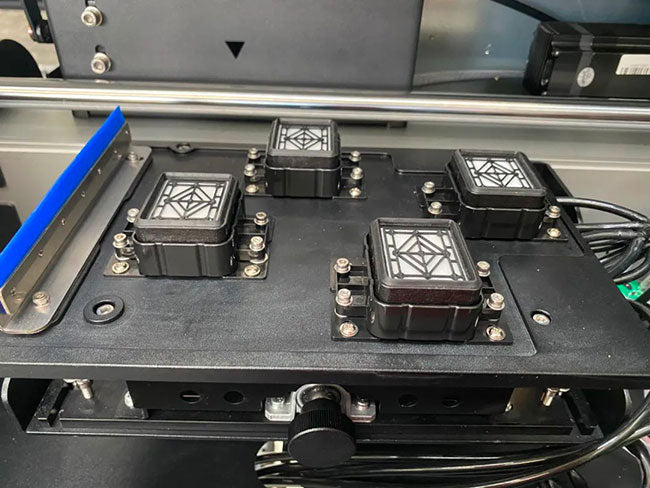 Impresora de inyección de tinta UV de rollo a rollo de 3,2 m con 2 o 4 cabezales Epson