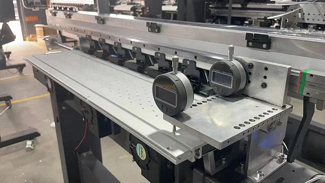 Impresora UV DTF 60 cm con 3/4 cabezales - SIGN COLOMBIA Plotter de corte