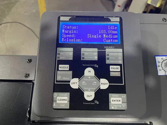 Impresora de etiquetas y cortadora automática de etiquetas rollo a rollo - SIGN COLOMBIA Plotter de corte