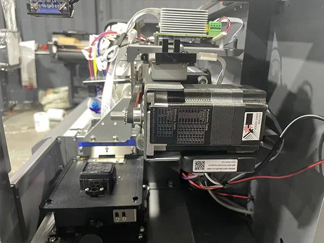 Impresora de etiquetas y cortadora automática de etiquetas rollo a rollo - SIGN COLOMBIA Plotter de corte